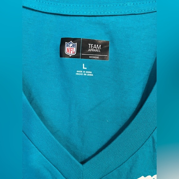 Miami Dolphins Teal V-Neck T-Shirt Size L NWT - Picture 5 of 8